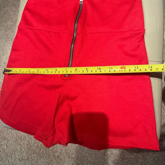 High Waisted Shorts - Picture 5 of 8